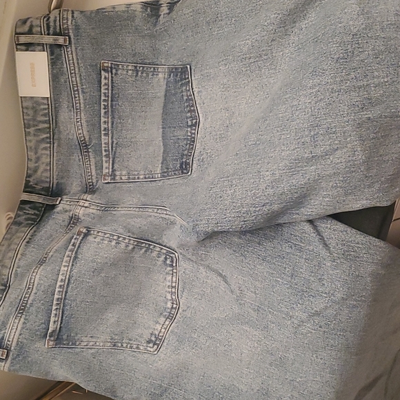 EXPRESS RELAXED STRAIGHT LOW RISE 16L washed denim jeans - Picture 5 of 6